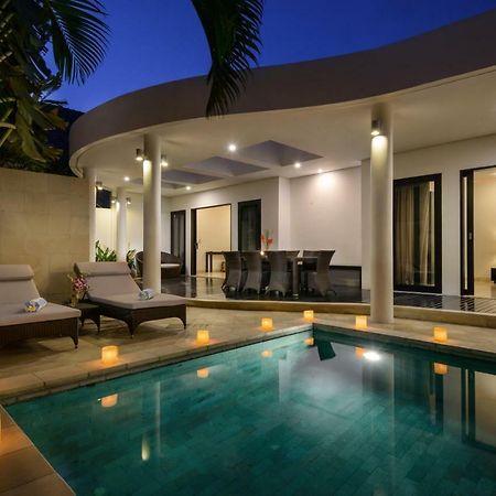 Villa Maharani 세미냑 외부 사진