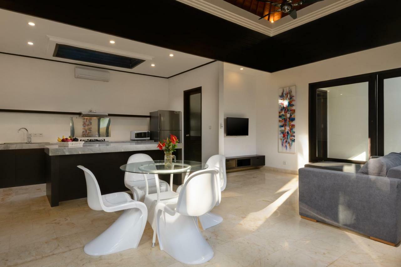 Villa Maharani 세미냑 외부 사진